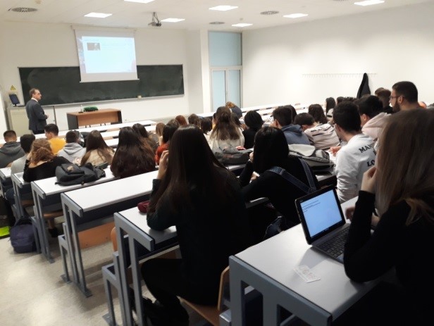 Charla: “LA IMPORTANCIA DE LA LOGISTICA DENTRO DE LA DISTRIBUCIÓN COMERCIAL EN ARAGÓN”.